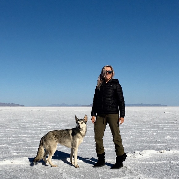 Meet your Posher, Cynthia - Picture 3 of 4